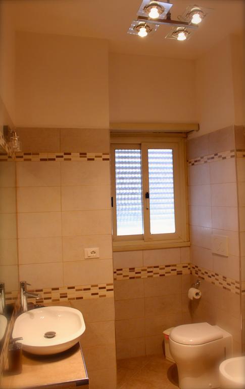 Al Porto Di Roma B&B 리도디오스티아 객실 사진